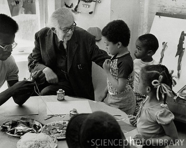 EAN PIAGET VS LEV VYGOTSKY, From Uploaded